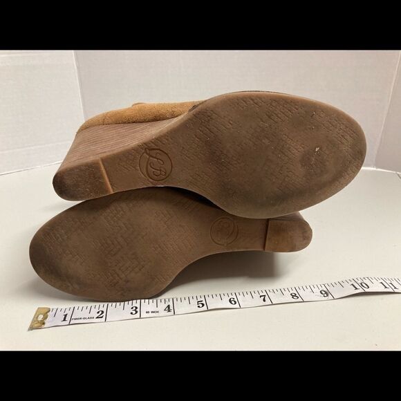 LUCKY BRAND, suede wedge booties, size 7 1/2 M,Tan‎ - Picture 15 of 16